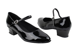 1682_3008_Black Patent with 1.5" Medium Heel in the photo 