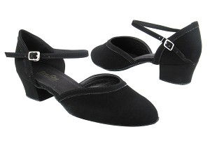 9621 136 Black Nubuck_Black Nubuck Trim with 1.5" Heel in the photo 